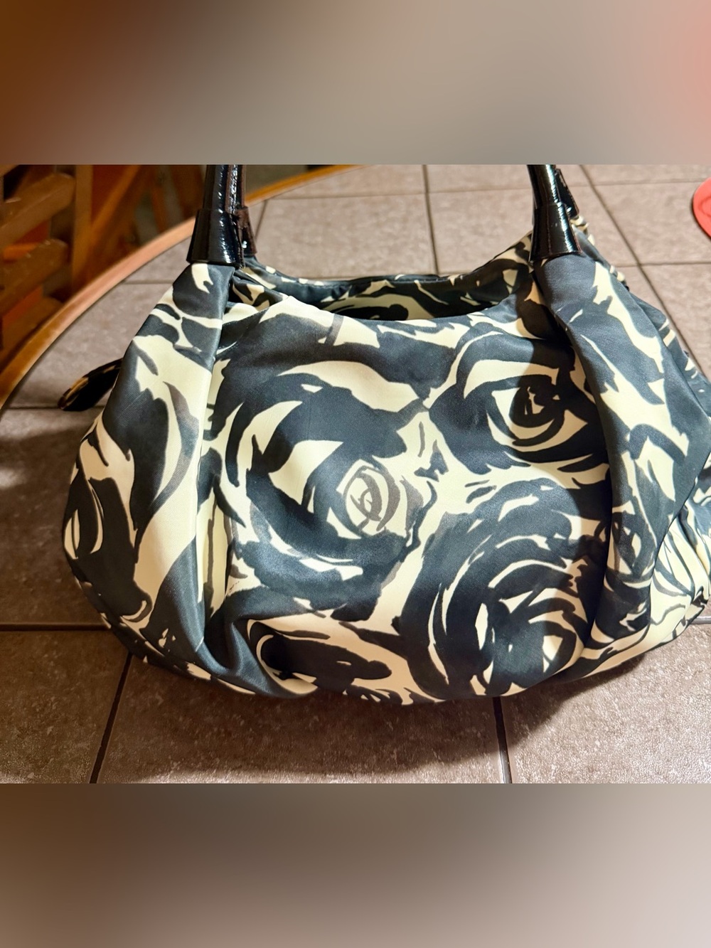 Kate Spade Roseland Stevie Floral Bag Storybook Lining EUC - Picture 7 of 14